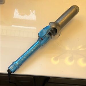 BaByliss Blue and Silver Curling Iron
